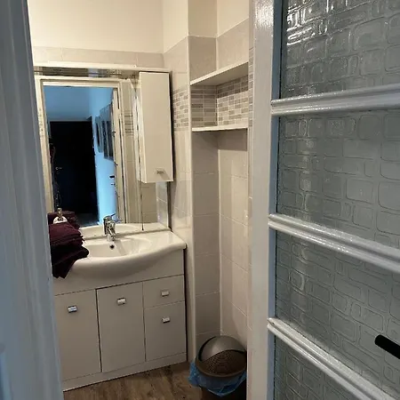 Apartman Studio Near The Sea
