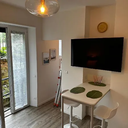 Lägenhet Studio Near The Sea